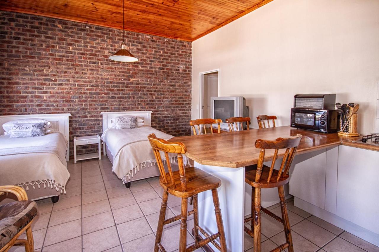 Ohannas Bnb & Self Catering เพลตเตนเบิร์กเบย์ ภายนอก รูปภาพ