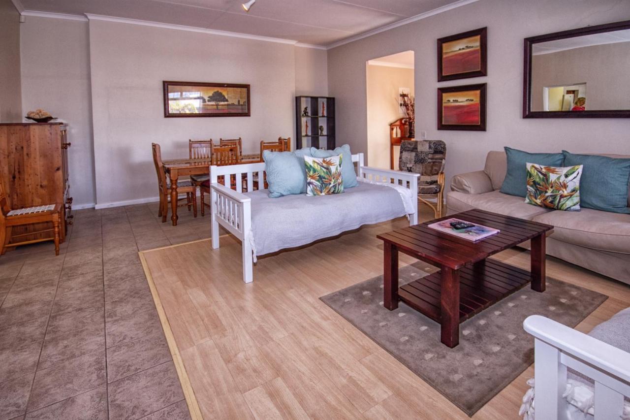 Ohannas Bnb & Self Catering เพลตเตนเบิร์กเบย์ ภายนอก รูปภาพ