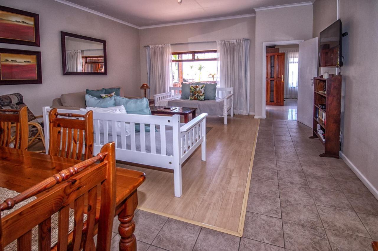 Ohannas Bnb & Self Catering เพลตเตนเบิร์กเบย์ ภายนอก รูปภาพ