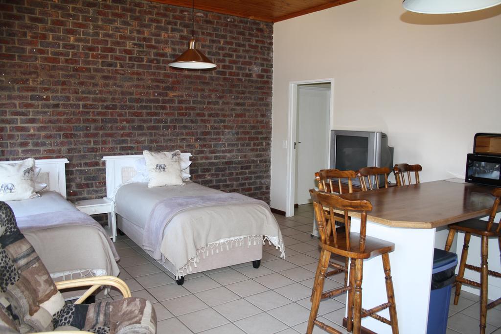 Ohannas Bnb & Self Catering เพลตเตนเบิร์กเบย์ ภายนอก รูปภาพ