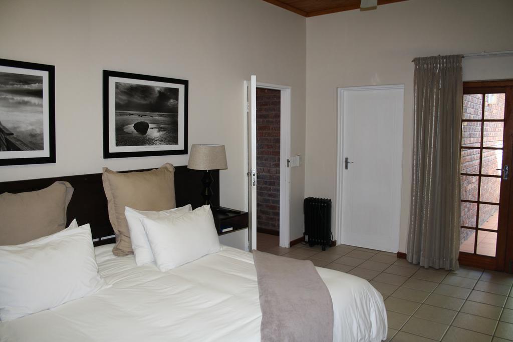 Ohannas Bnb & Self Catering เพลตเตนเบิร์กเบย์ ภายนอก รูปภาพ