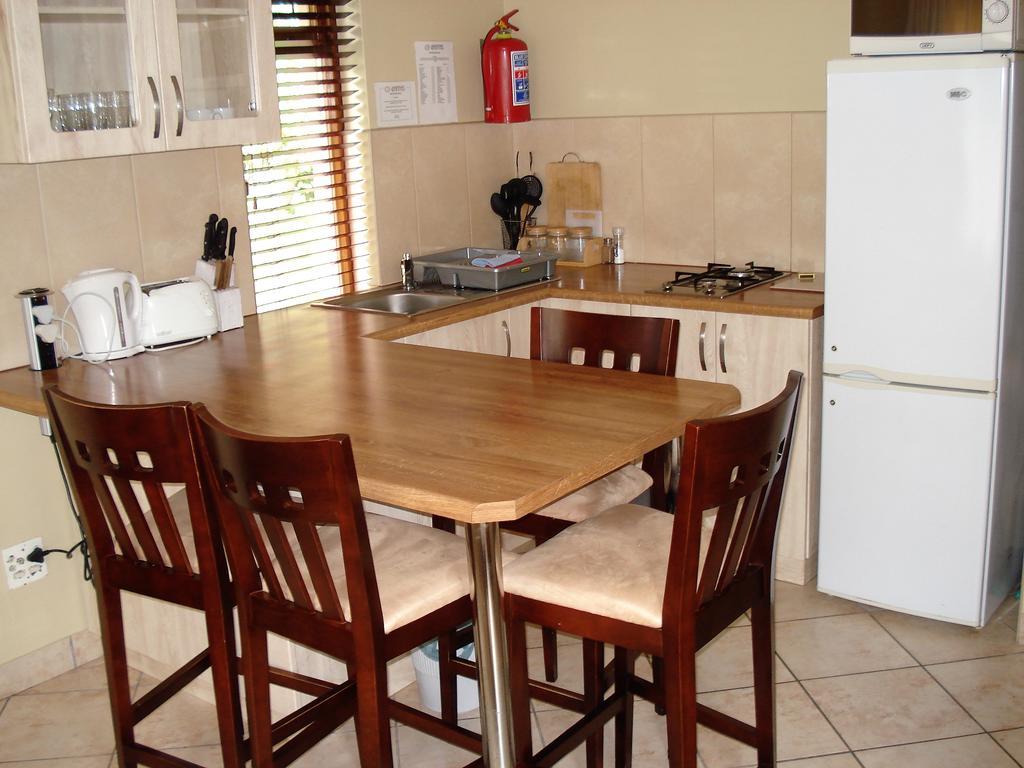 Ohannas Bnb & Self Catering เพลตเตนเบิร์กเบย์ ภายนอก รูปภาพ
