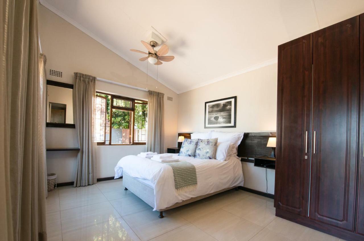 Ohannas Bnb & Self Catering เพลตเตนเบิร์กเบย์ ภายนอก รูปภาพ